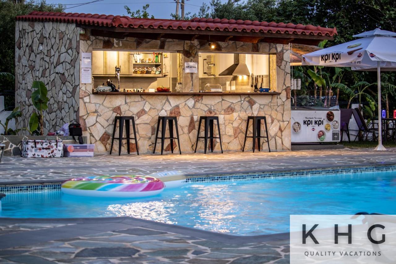 Jovanna Studios In The Nature With Pool! Mousata Buitenkant foto